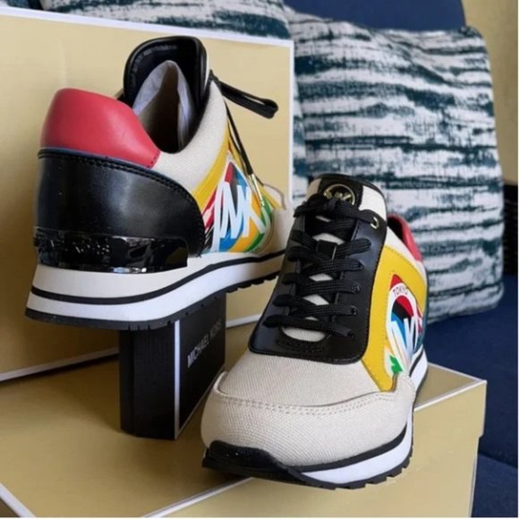 Michael Kors Maddy Trainer Heavy Canvas Cream Multi WMNS - Picture 10 of 16